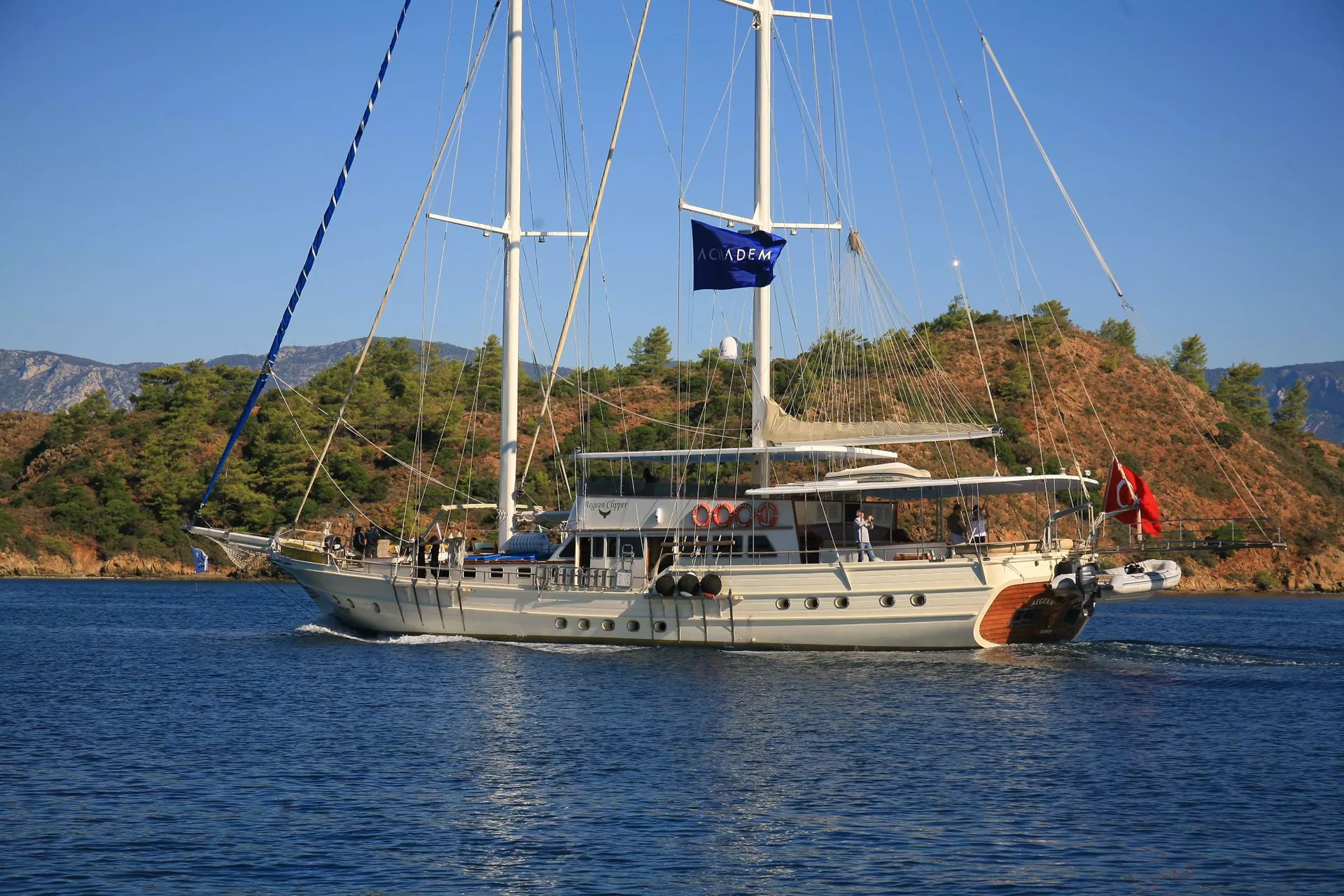 AEGEAN CLIPPER CY
