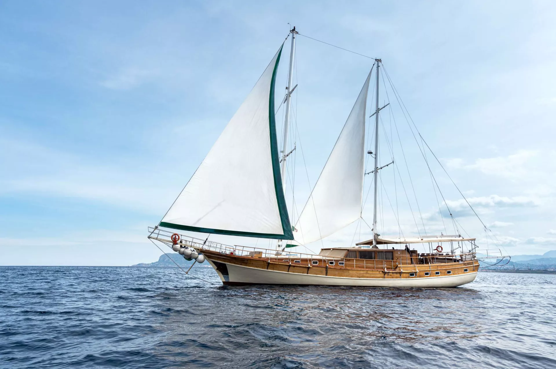 HANDE CAPO GALERA CY