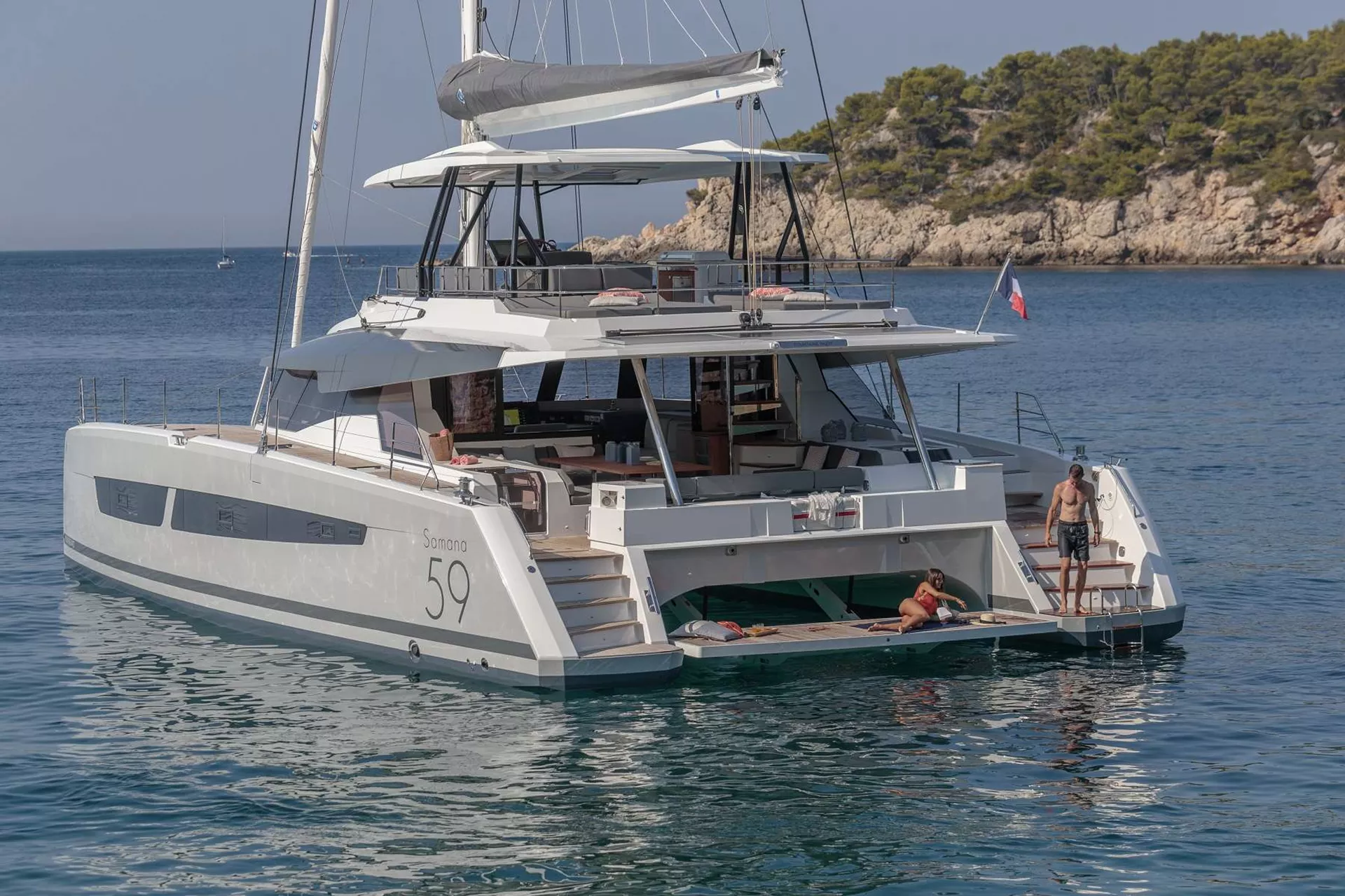 PORT TO VINO Samana 59 CY