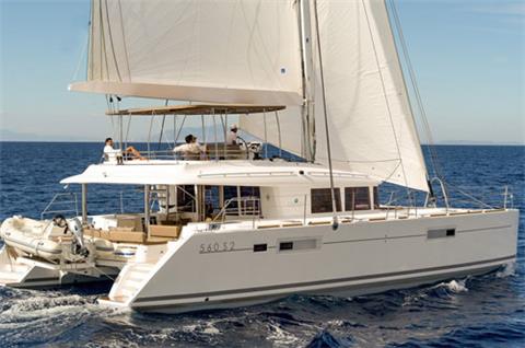 LAGOON 56