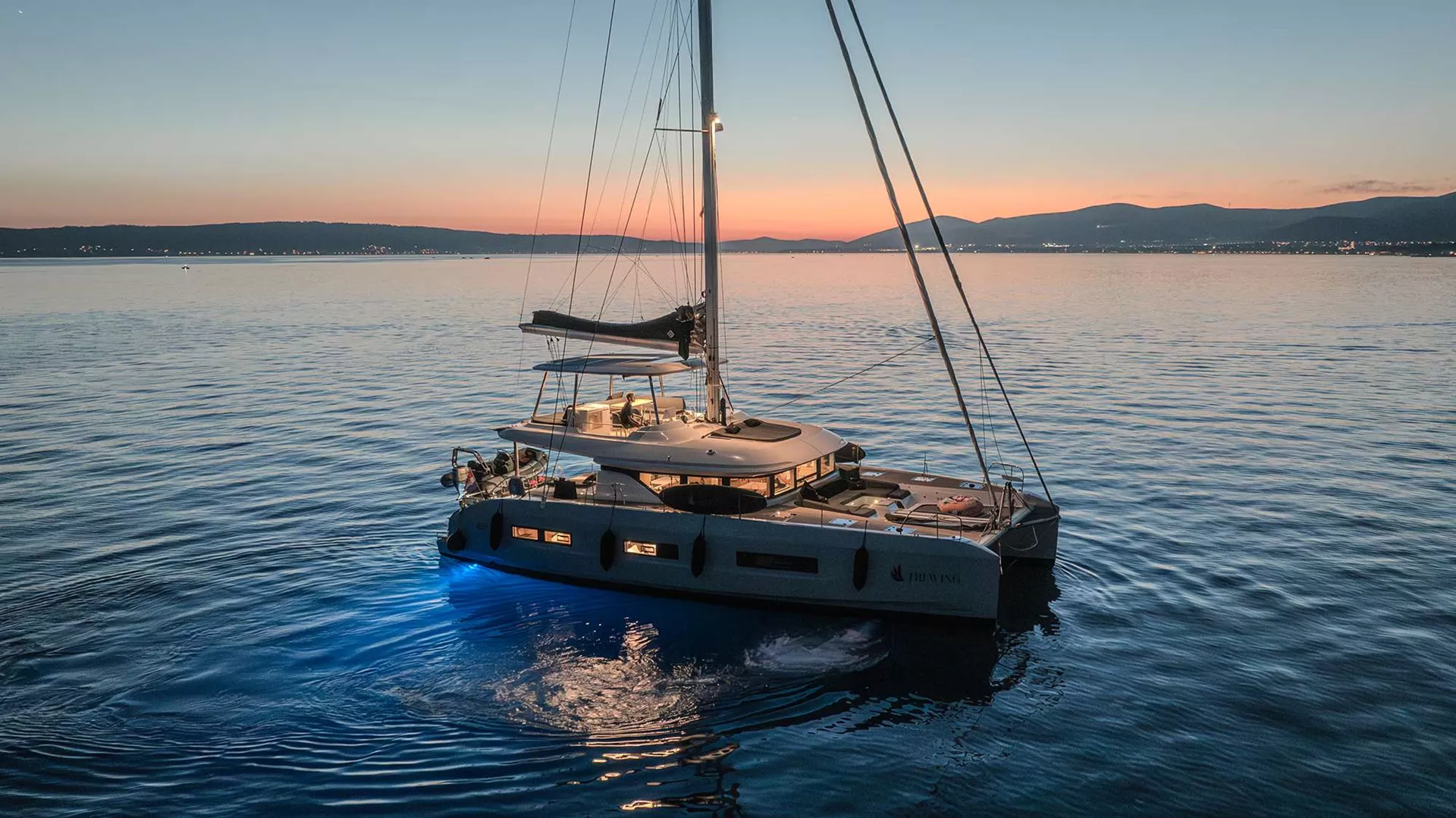 TRIWING OSSUS (LAGOON 55) CY