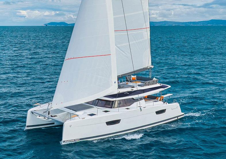 FOUNTAINE PAJOT  TANNA 47
